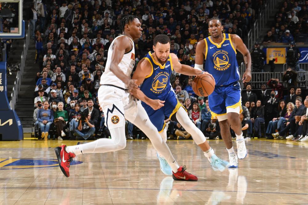 他也多次参 他也多次参