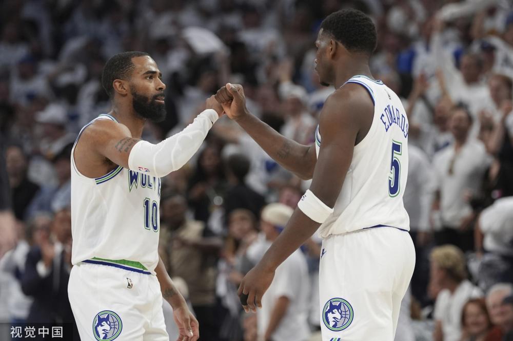 骆建佑内战力克郑加恒 晋级德国公开赛四强.