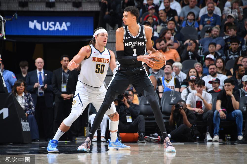 [NBA]常规赛3月1日：快船VS湖人.