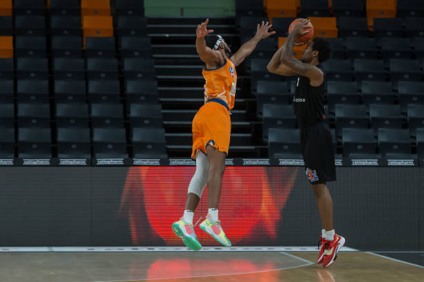 和传统的交 和传统的交