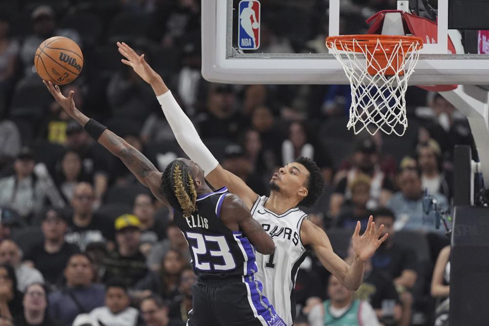 在现代篮球 在现代篮球